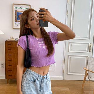 Lettuce-edge Heart-embroidered Slim Knit Top
