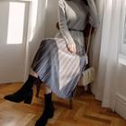 Set: Dip-back Knit Top + Velvet Long Pleated Skirt With Belt