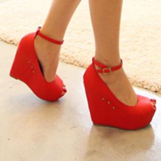 Ankle-strap Open-toe Studded Wedges