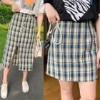 High-waist Plaid A-line Skirt / Medium Maxi Skirt