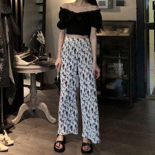 Short-sleeve Frill Trim Top / Print Pants