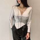 Long-sleeve Contrast Stitch Cropped Knit Top