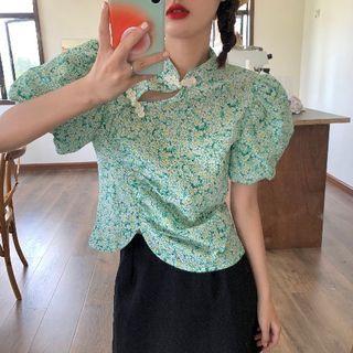 Short-sleeve Floral Print Top Floral - Green - One Size
