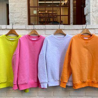 Fleece-lined Color Sweatshirt