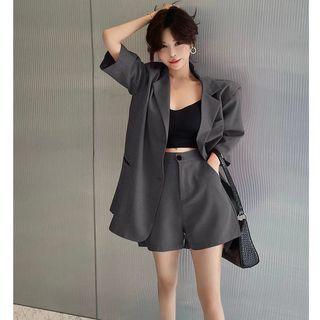 Set: Padded-shoulder Loose Blazer + Wide-leg Dress Shorts