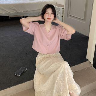 Puff-sleeve Blouse / Floral Jacquard Midi A-line Skirt