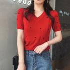 V-neck Dotted Short-sleeve Knitted Top