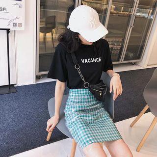 Set: Lettering T-shirt + Check Skirt