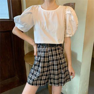 Puff-sleeve Tie-back Blouse / Plaid Wide-leg Shorts