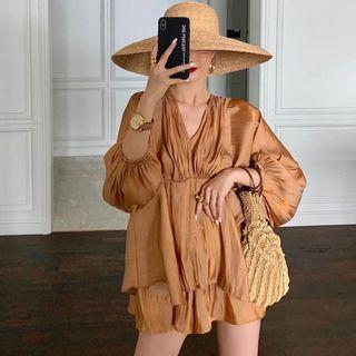 Set: 3/4-sleeve Blouse + Shorts