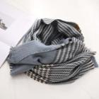 Houndstooth Fringed Scarf One Size - One Size