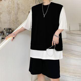 Set: Mock Two Piece Oversized Short-sleeve Top + Shorts