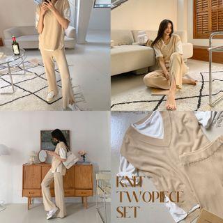 Knit Set: Dip-back Vest + Slit-hem Pants