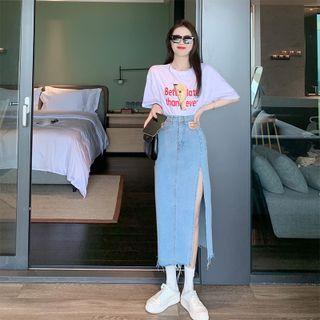 Short-sleeve Dog Print T-shirt / Midi A-line Denim Skirt