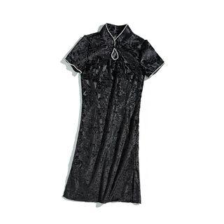 Beaded Short-sleeve Velvet Qipao