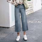 Wide-leg Frayed Hem Cropped Jeans
