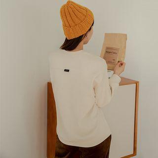 Tag-detail Seam-trim Sweatshirt