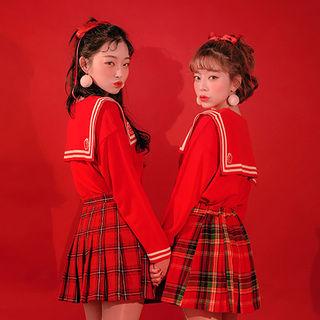 Strawberry Milk Sailor-collar Knit Top