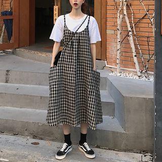 Plain T-shirt / Spaghetti Strap Plaid Dress