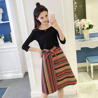 Set: T-shirt + Tie-waist Skirt