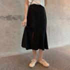 Short-sleeve Lettering T-shirt / Slit Midi Skirt