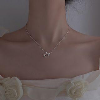 Rose Pendant Sterling Silver Choker Silver - One Size