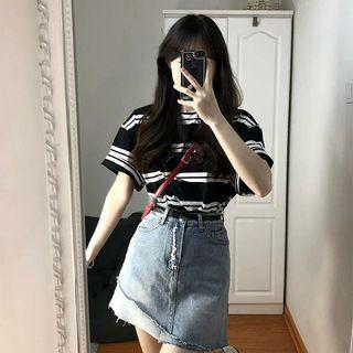 Short-sleeve Striped T-shirt / Denim Skirt / Set
