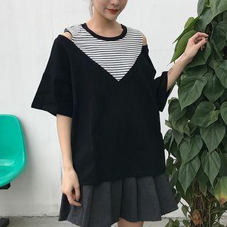 Stripe Cutout Shoulder Short-sleeve Mock Two-piece Top