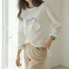 Illustration-printed Slit-side T-shirt