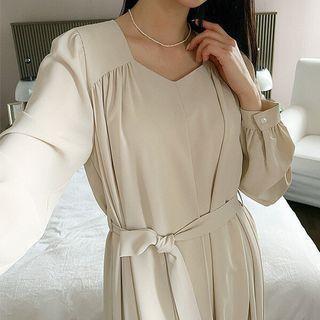 Plus Size Sweetheart-neck Shirred Maxi Dress With Sash