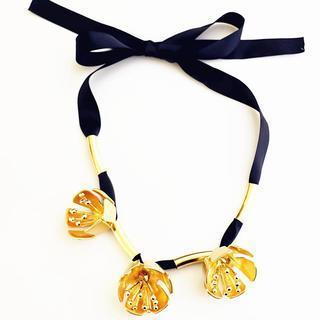 Floral Necklace