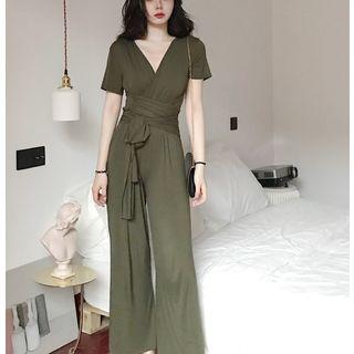 Plain V-neck Short-sleeve Slim-fit Jumpsuit