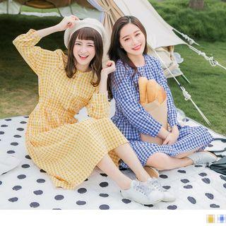 Long Sleeve Gingham Buttoned Dress
