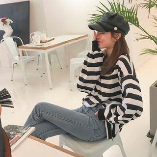 Balloon-sleeve Stripe Sweatshirt