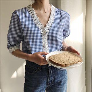 Gingham V-neck Short-sleeve Blouse