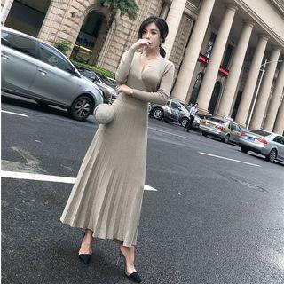 V-neck Long-sleeve Slim-fit Dress