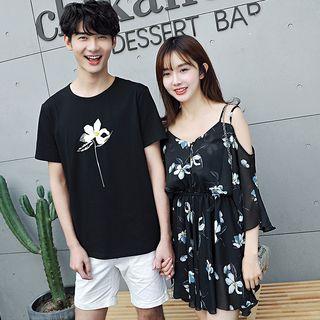 Couple Matching Short-sleeve T-shirt / Elbow-sleeve Floral A-line Dress