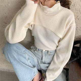 Ribbed Tank Top / Cropped Sweater