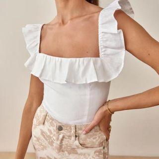 Sleeveless Ruffle Square-neck Top