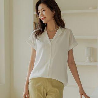 Roll-up Sleeve Notch-neck Shirt