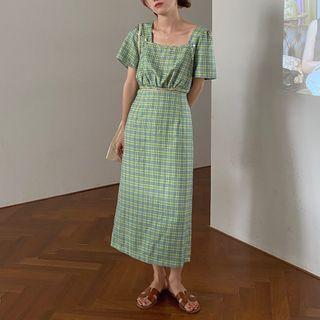 Short-sleeve Square Neck Plaid Cropped Top / High-waist Plaid Midi Skirt