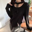 Long-sleeve Plain Cut-out Cropped Knit Top