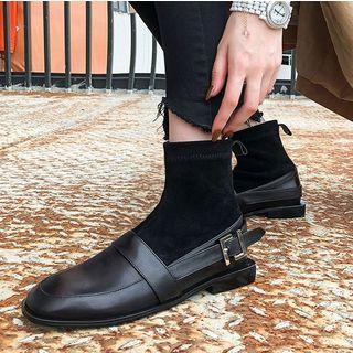 Square-toe Buckled Short Boots