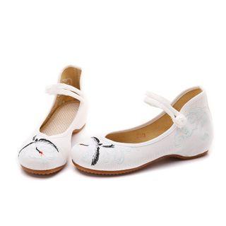 Crane Embroidered Hanfu Flats