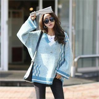 V-neck Patterned Sweater Blue - One Size