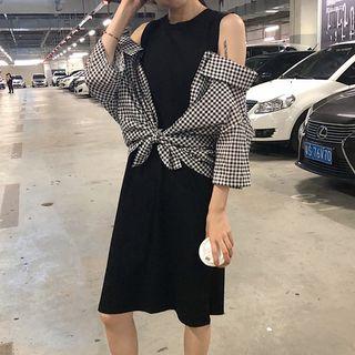 Mock Two-piece Plaid Panel Cold Shoulder Dress