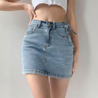Lace Up-side Denim Mini Skirt