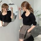 Short-sleeve Sweater / Plain Shorts