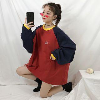 Long-sleeve Smiley Face Embroidery T-shirt