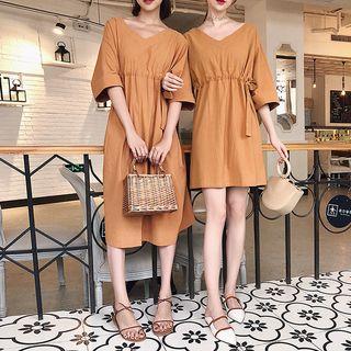 Elbow-sleeve Plain A-line Midi Dress